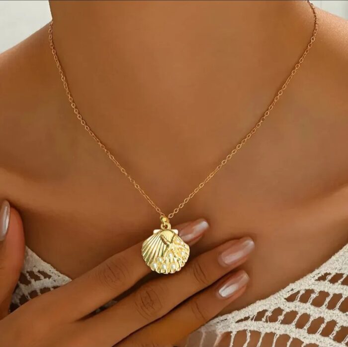 Collar Concha Marina Dorado Con Perlas Chapado 18k